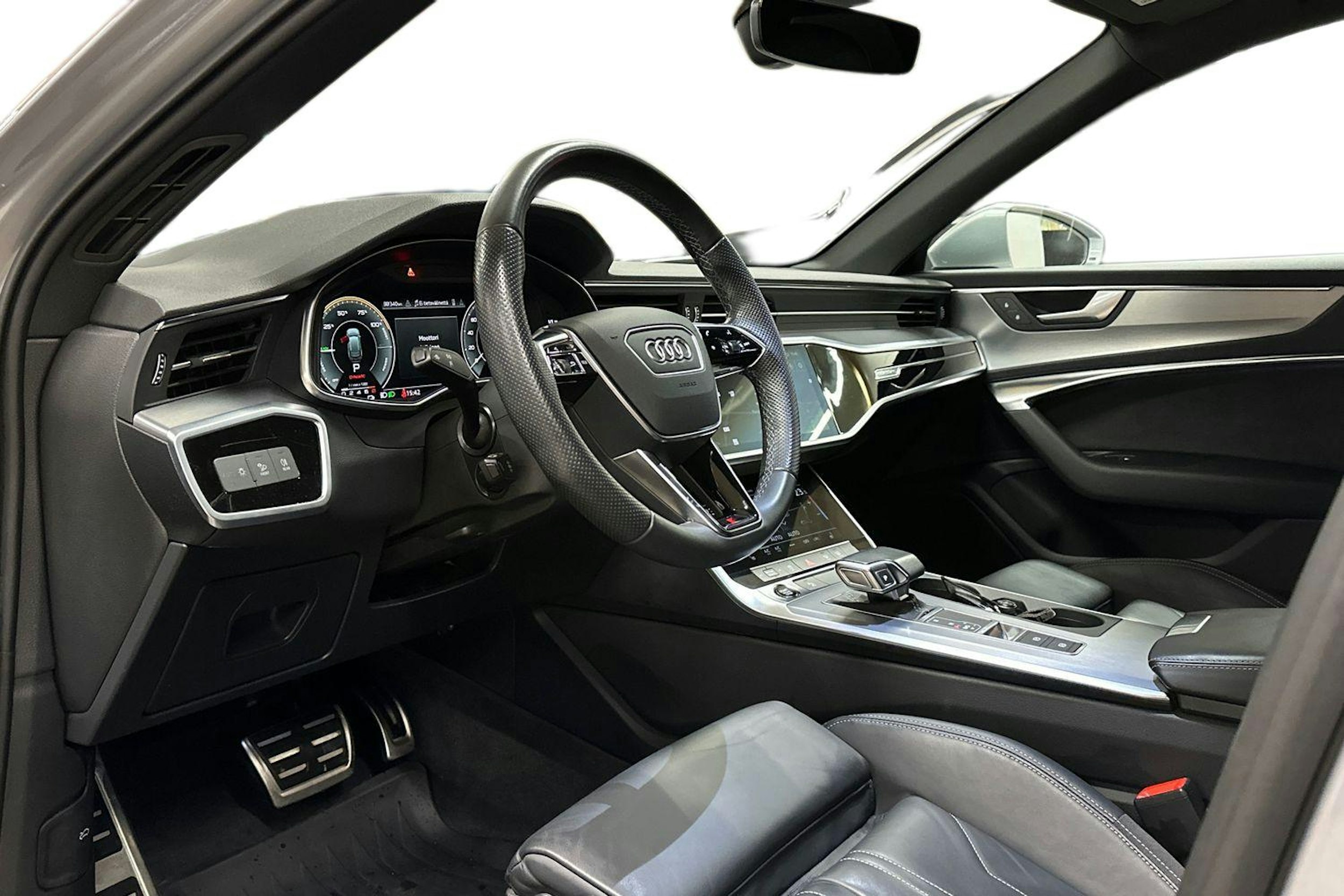 harmaa Audi A6 2023 kuva 7.