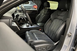 harmaa Audi A6 2023 kuva 16.