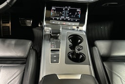 harmaa Audi A6 2023 kuva 26.