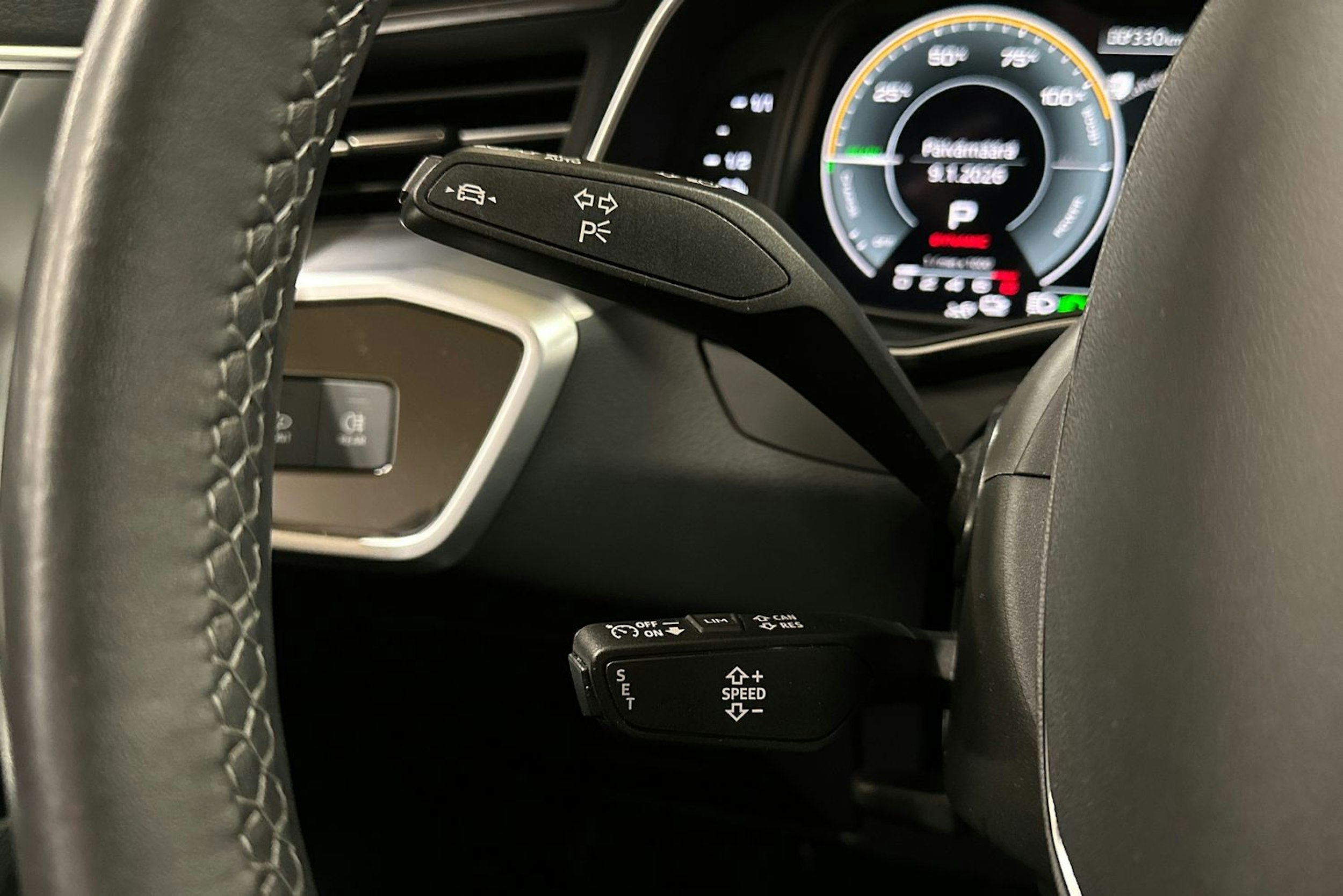 harmaa Audi A6 2023 kuva 29.