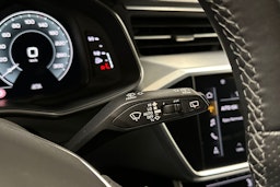 harmaa Audi A6 2023 kuva 30.