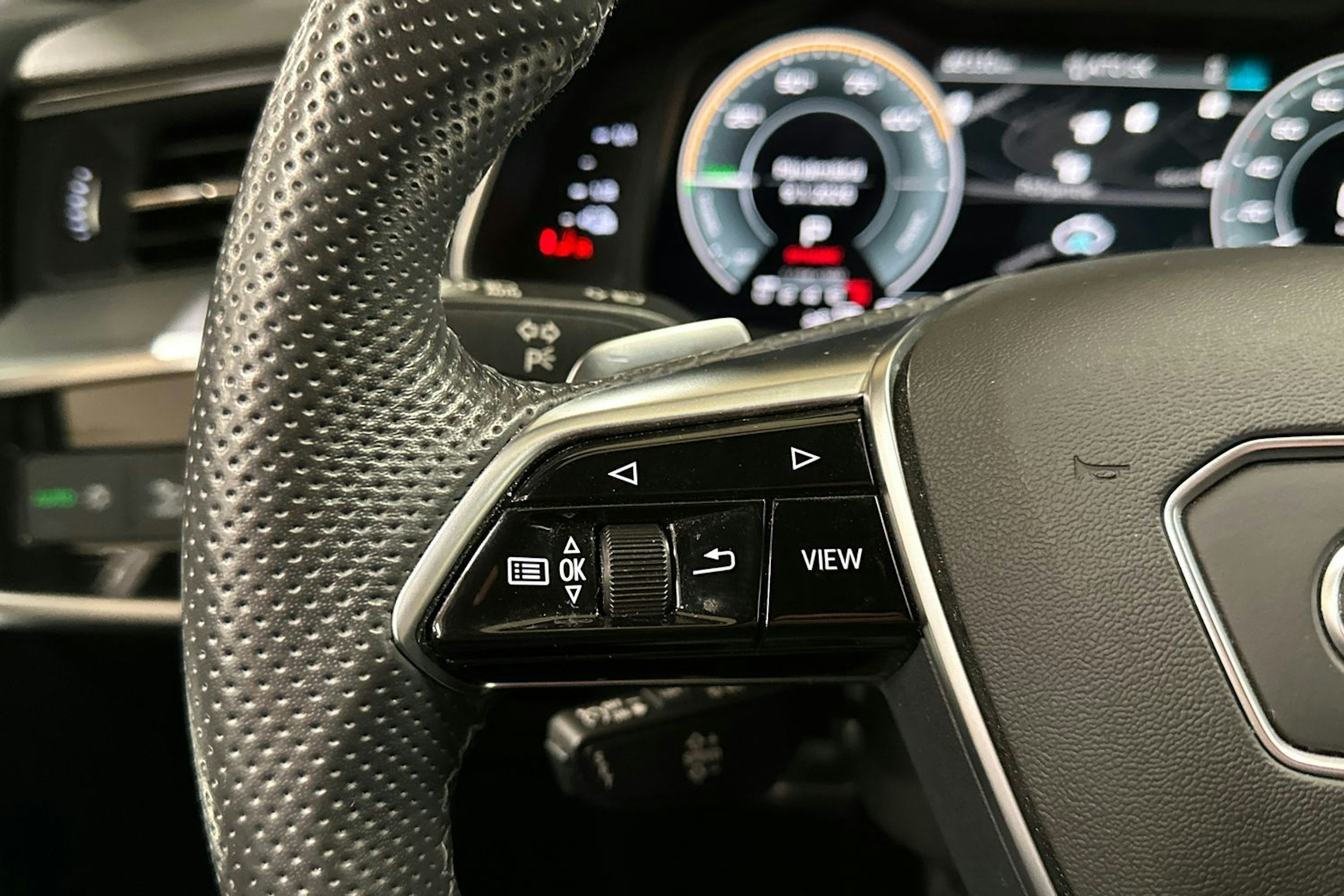 harmaa Audi A6 2023 kuva 31.