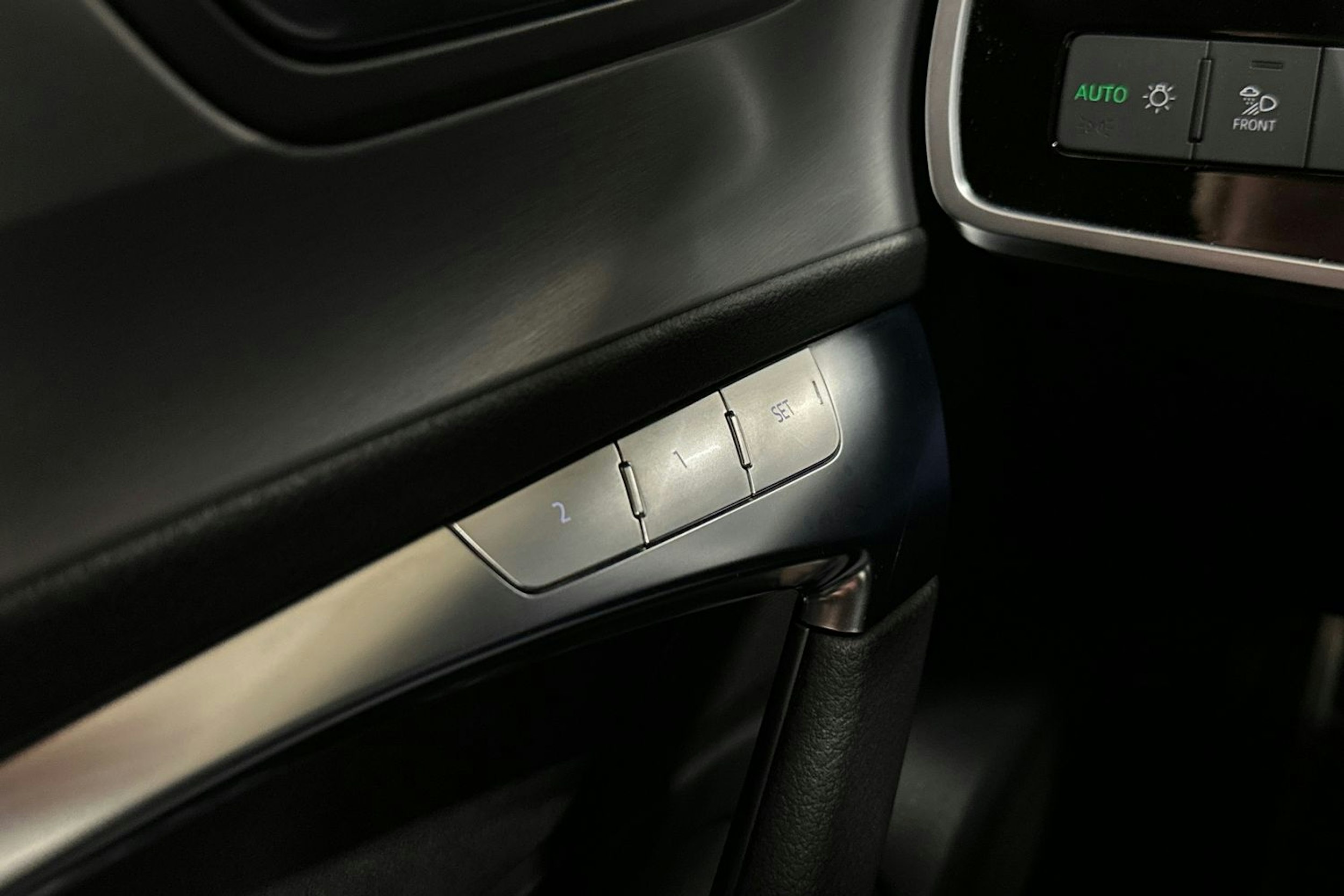 harmaa Audi A6 2023 kuva 33.