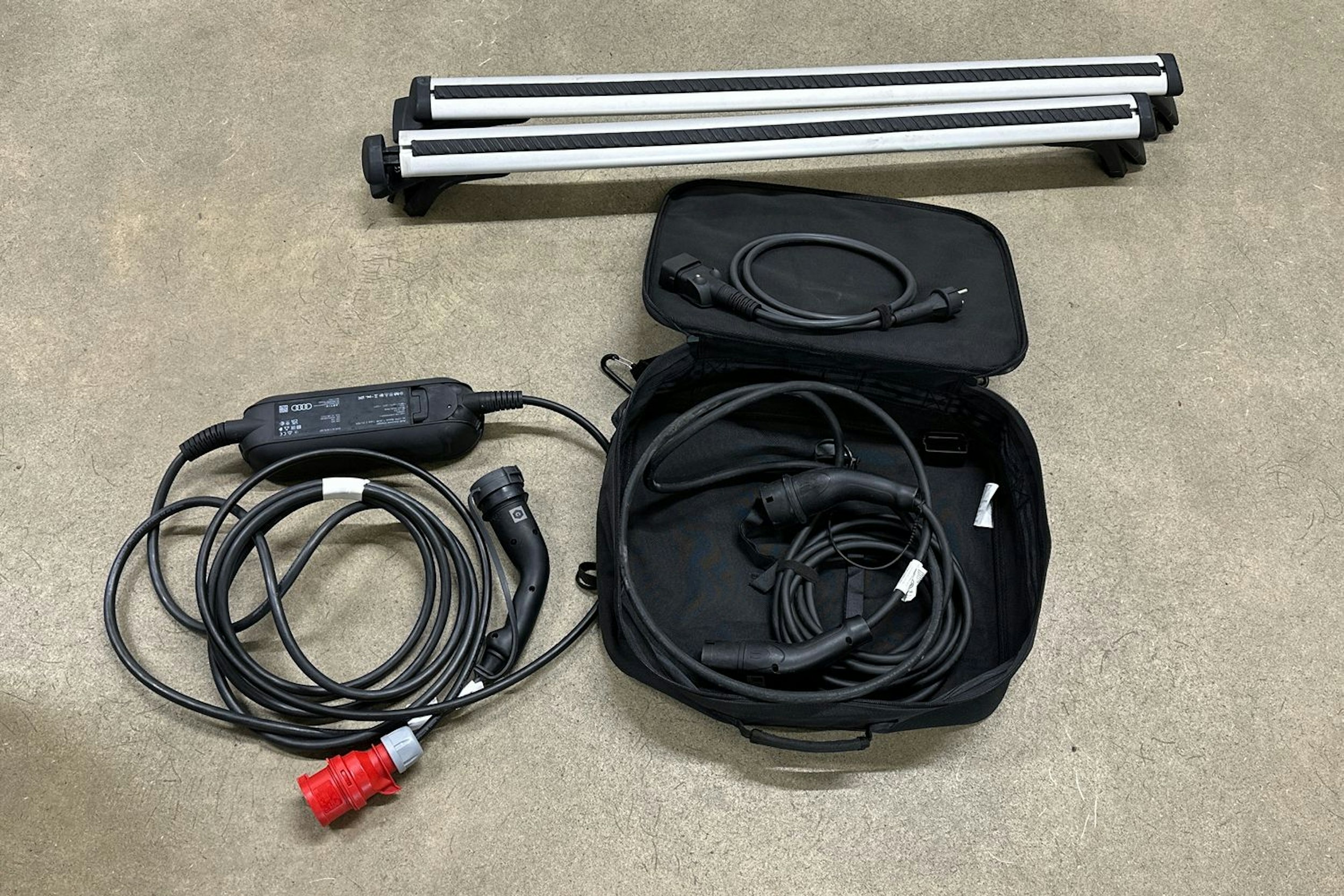 harmaa Audi A6 2023 kuva 35.