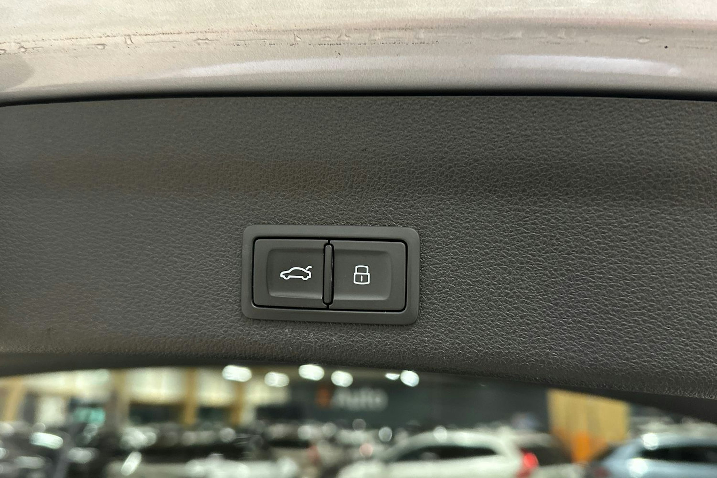 harmaa Audi A6 2023 kuva 36.