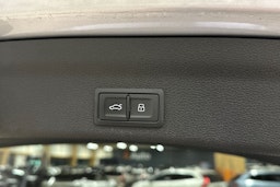 harmaa Audi A6 2023 kuva 36.