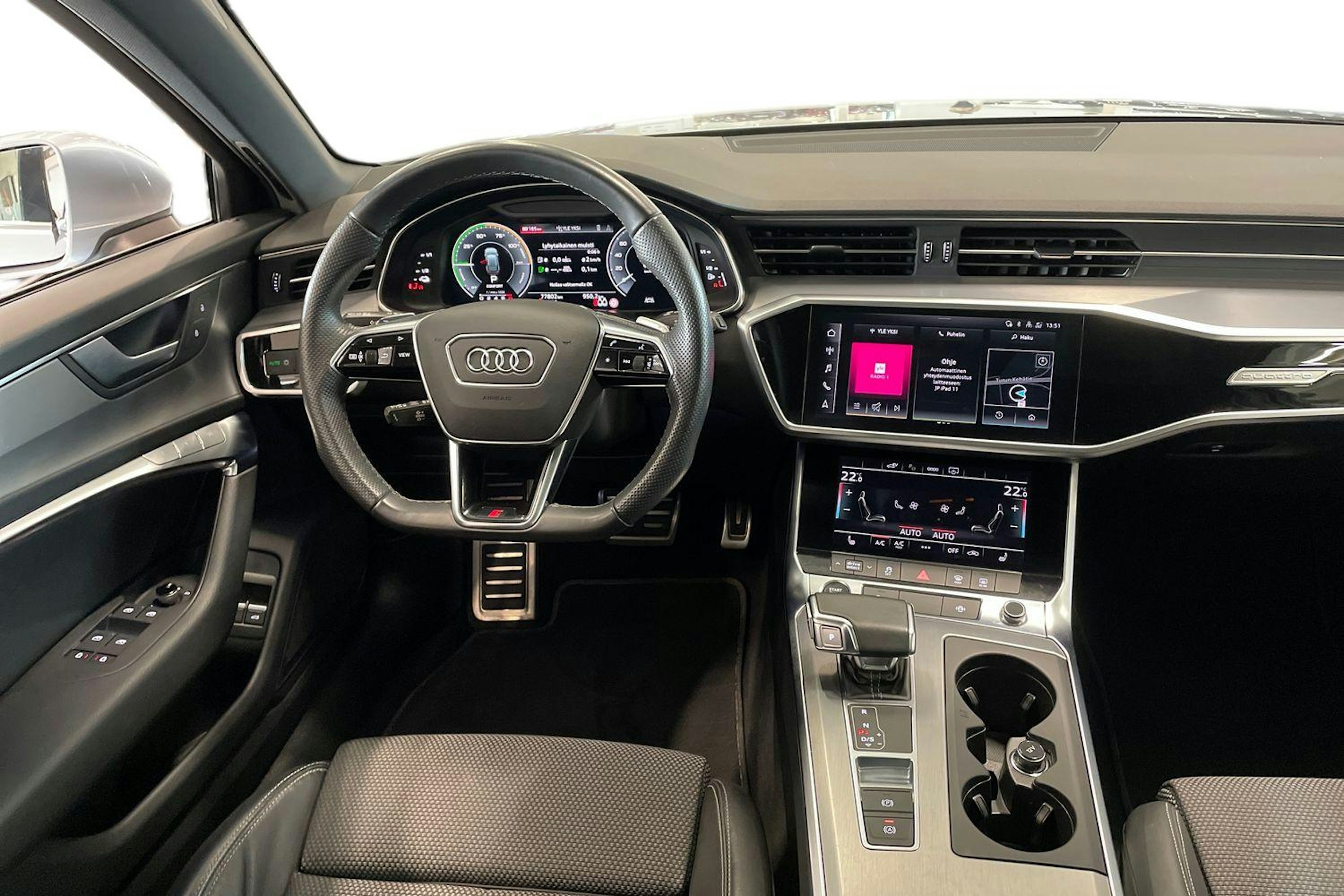 met. harmaa Audi A6 2022 kuva 9.