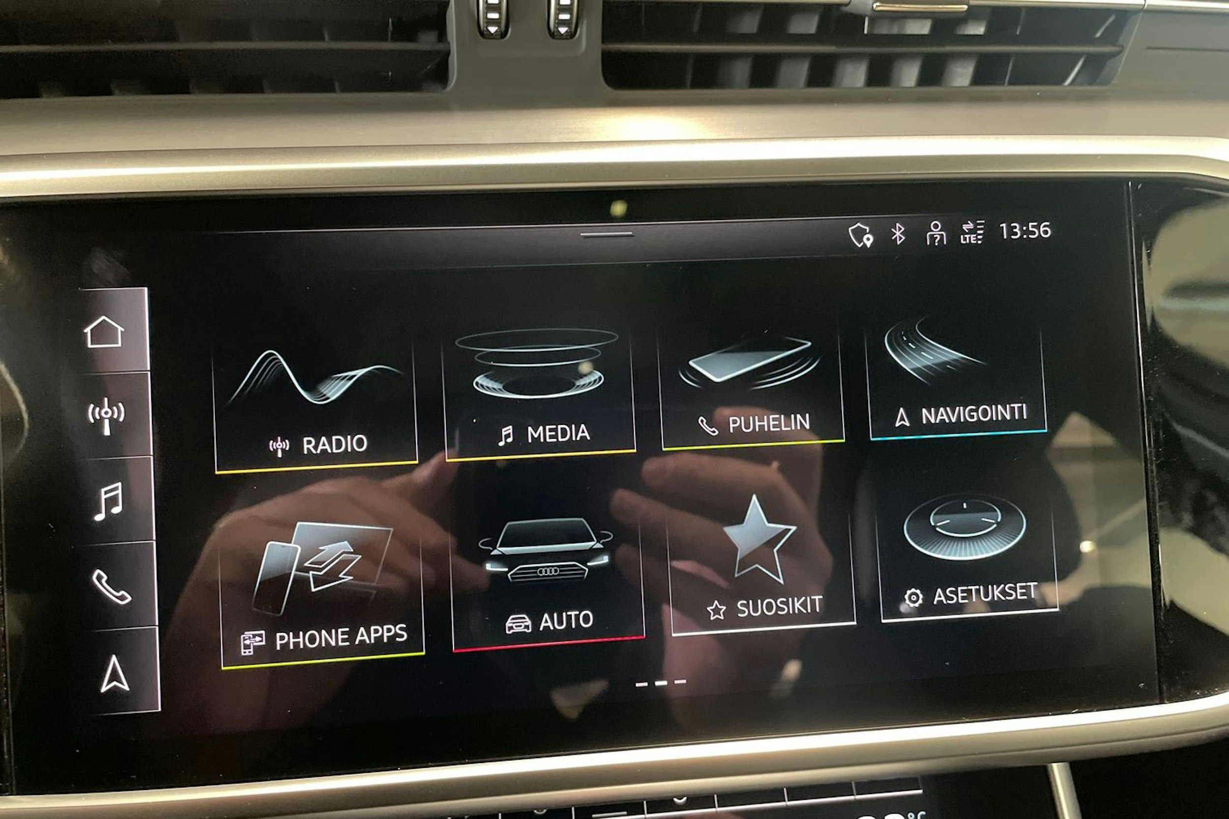 met. harmaa Audi A6 2022 kuva 26.