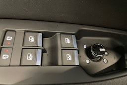 met. harmaa Audi A6 2022 kuva 36.