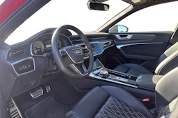 punainen Audi A6 2022 kuva 3.