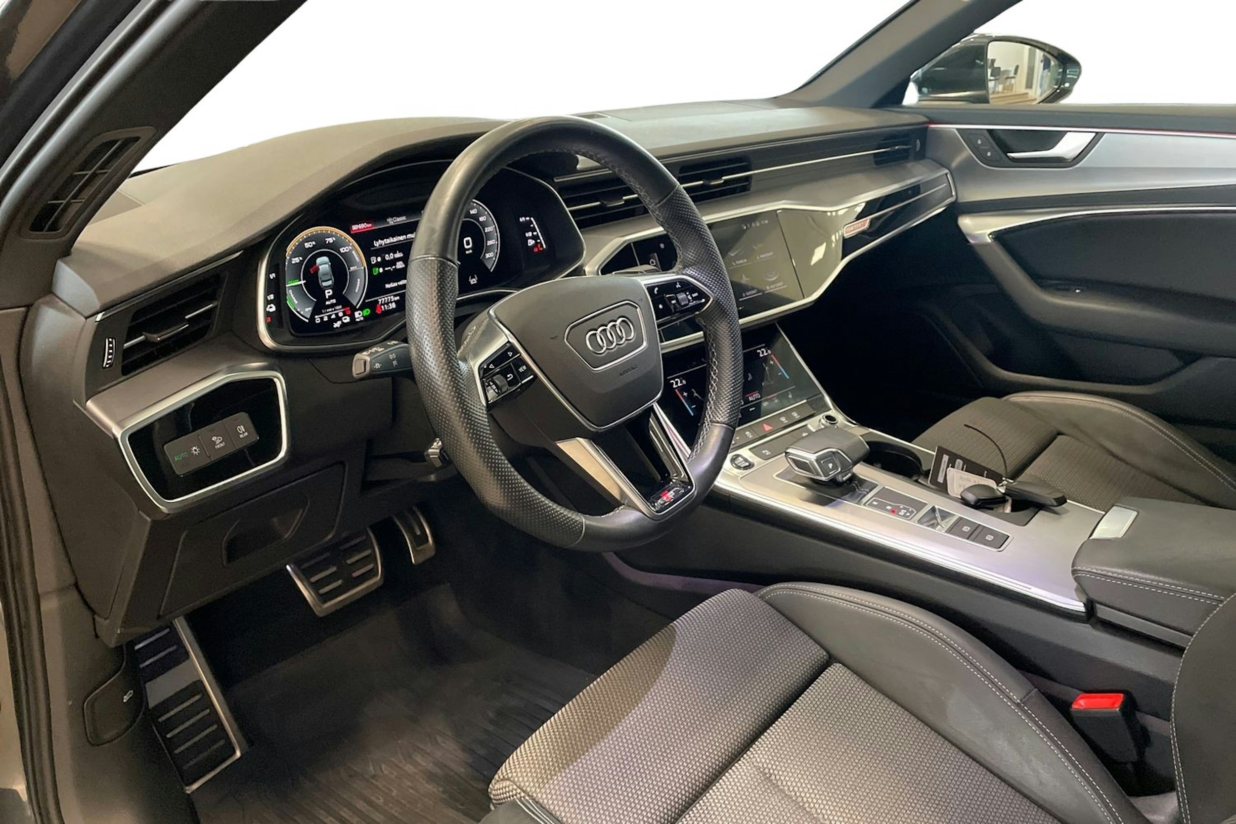 met. harmaa Audi A6 2022 kuva 7.