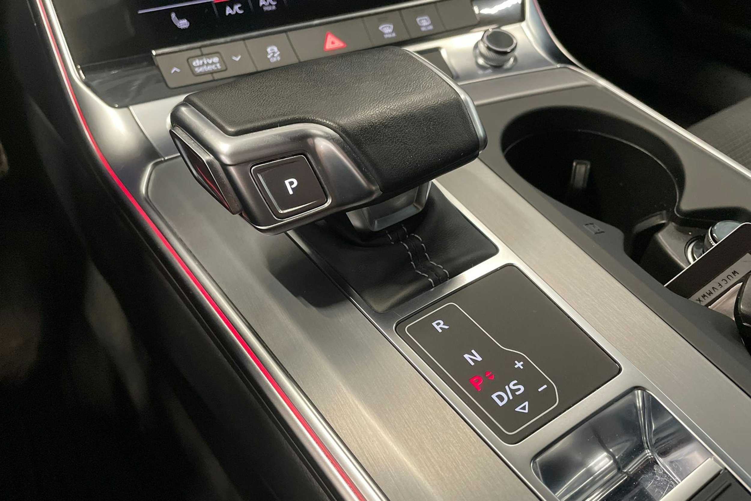 met. harmaa Audi A6 2022 kuva 31.