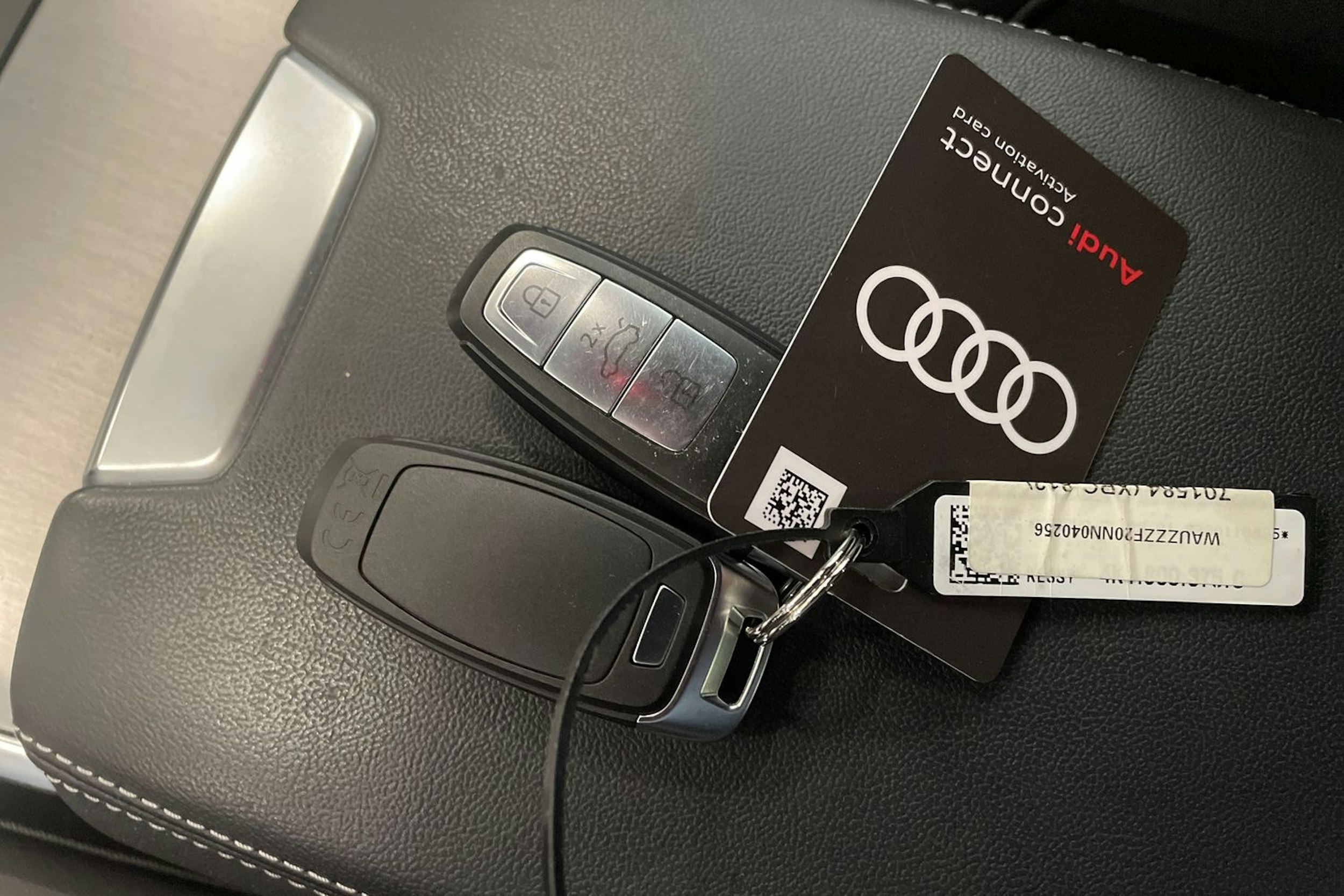met. harmaa Audi A6 2022 kuva 33.
