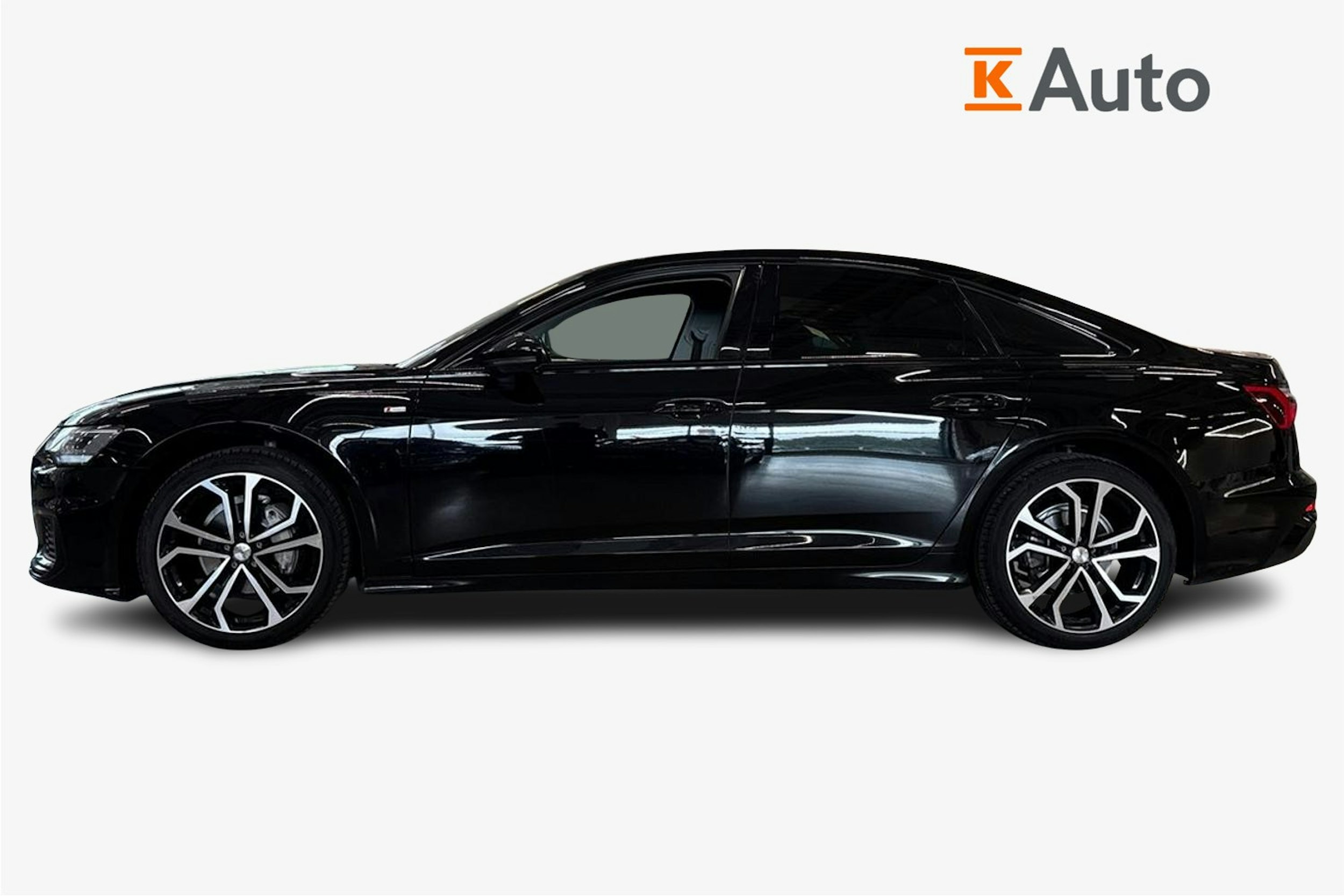musta Audi A6 2022 kuva 5.