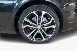 musta Audi A6 2022 kuva 9.