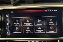 musta Audi A6 2022 kuva 12.