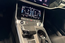 musta Audi A6 2022 kuva 15.