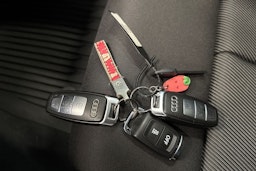 musta Audi A6 2022 kuva 17.