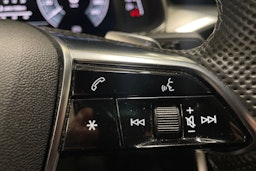 sininen Audi A6 2022 kuva 14.