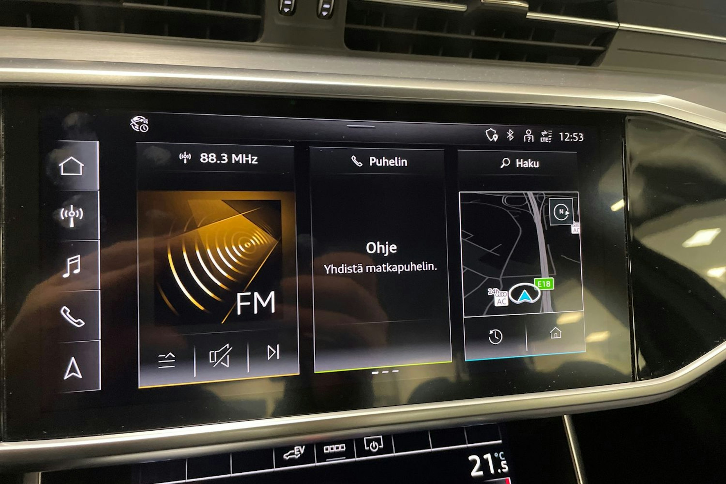 sininen Audi A6 2022 kuva 21.