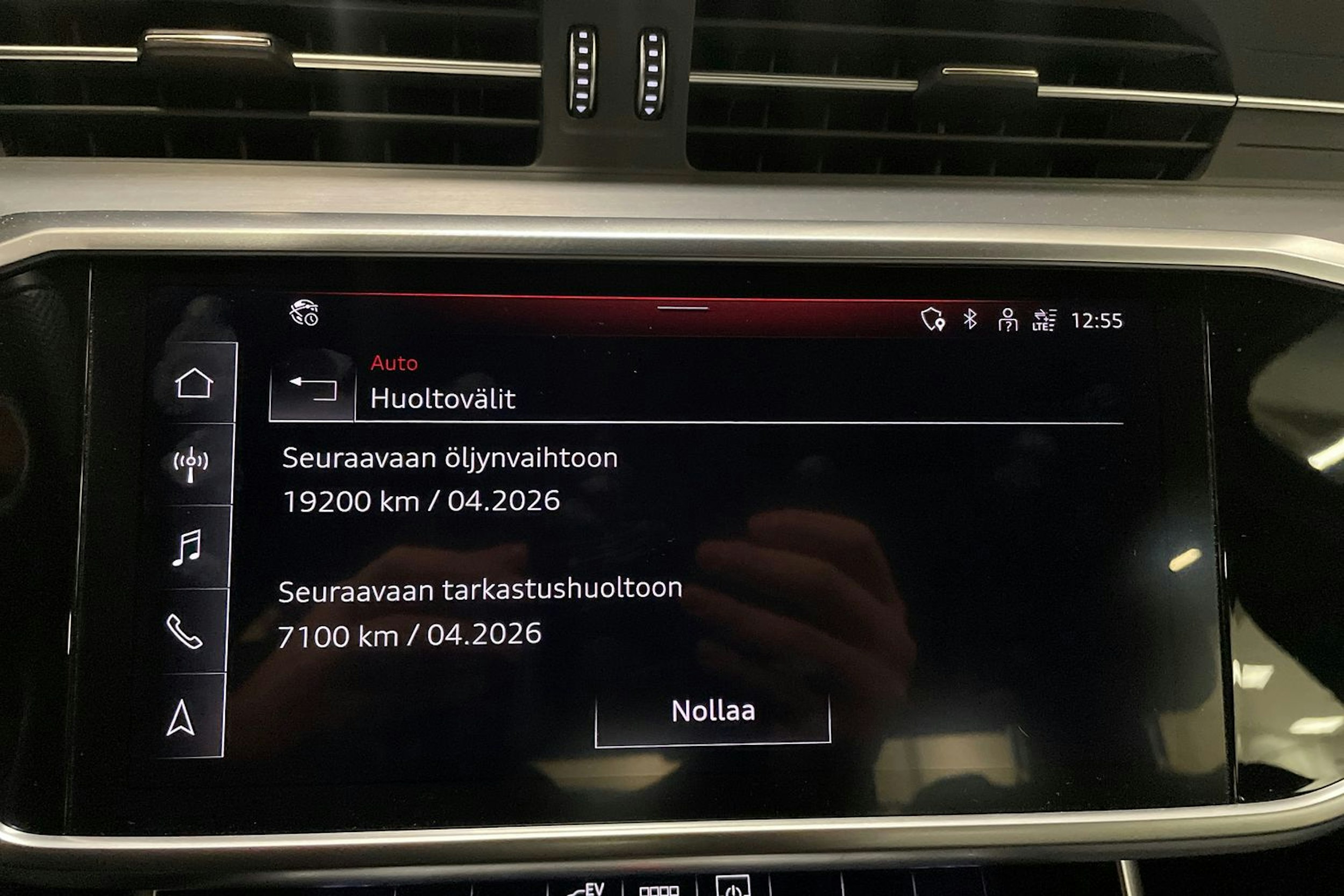 sininen Audi A6 2022 kuva 30.