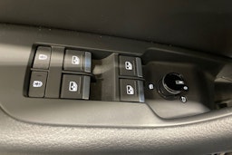 sininen Audi A6 2022 kuva 35.