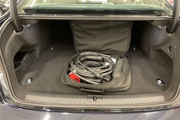 sininen Audi A6 2022 kuva 38.