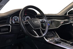 musta Audi A6 2022 kuva 3.