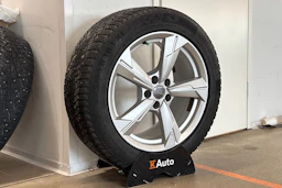 musta Audi A6 2022 kuva 10.