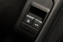 musta Audi A6 2022 kuva 30.