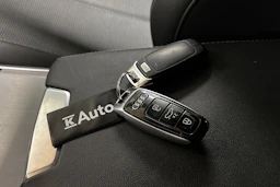 musta Audi A6 2022 kuva 34.