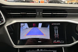 musta Audi A6 2022 kuva 14.
