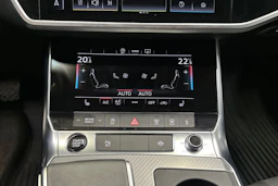 musta Audi A6 2022 kuva 18.