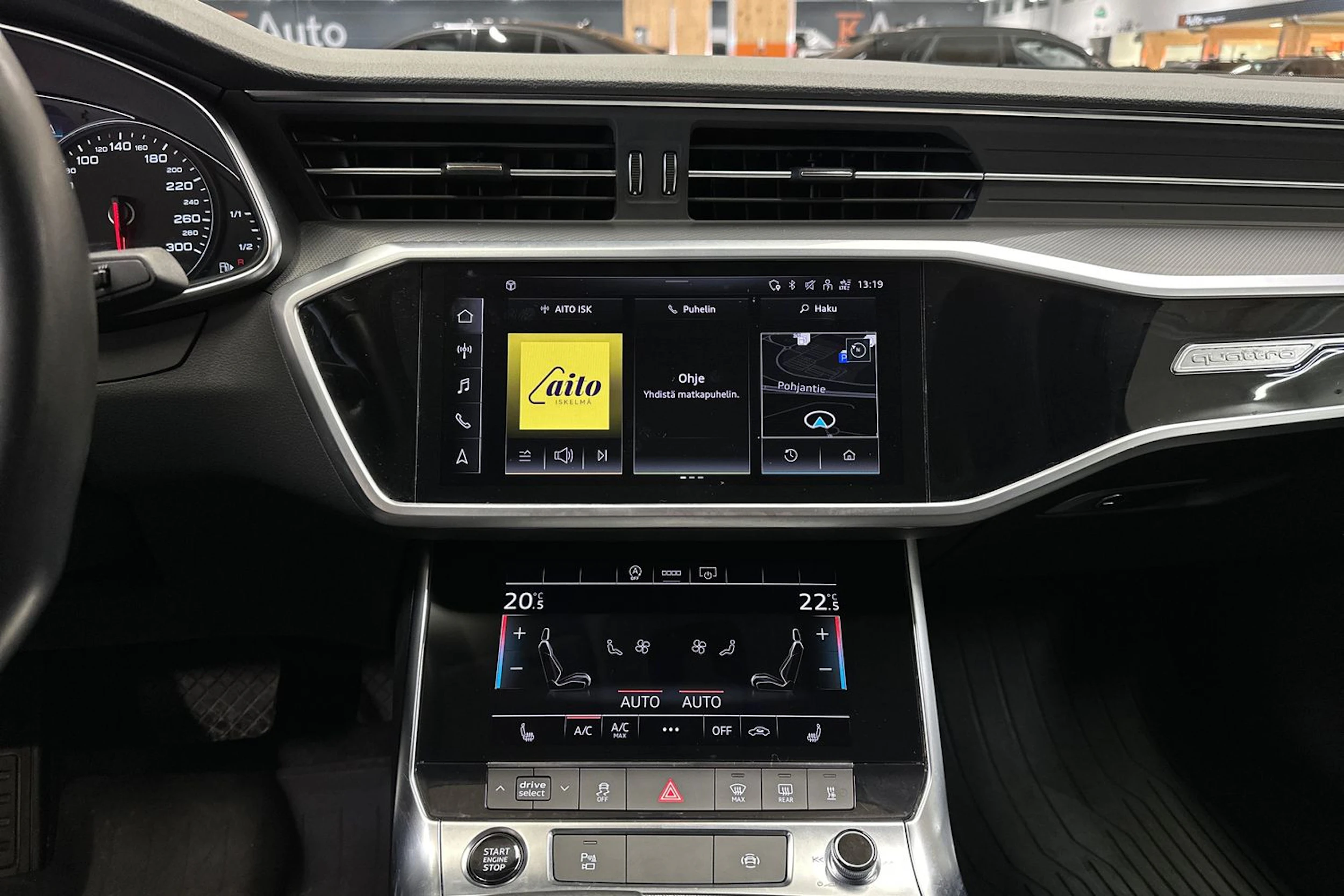 musta Audi A6 2022 kuva 19.