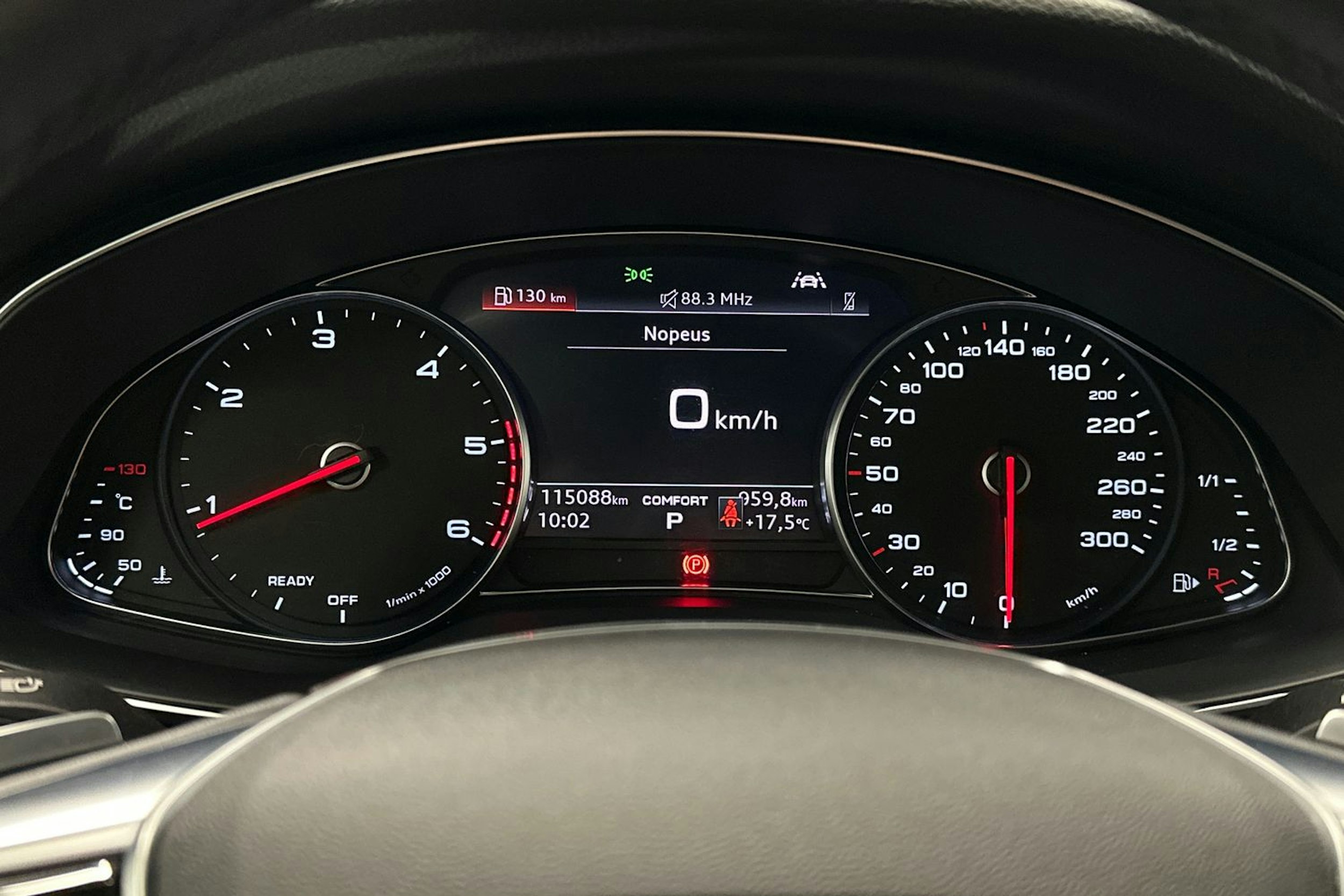 musta Audi A6 2022 kuva 23.