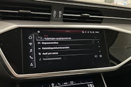 musta Audi A6 2022 kuva 29.