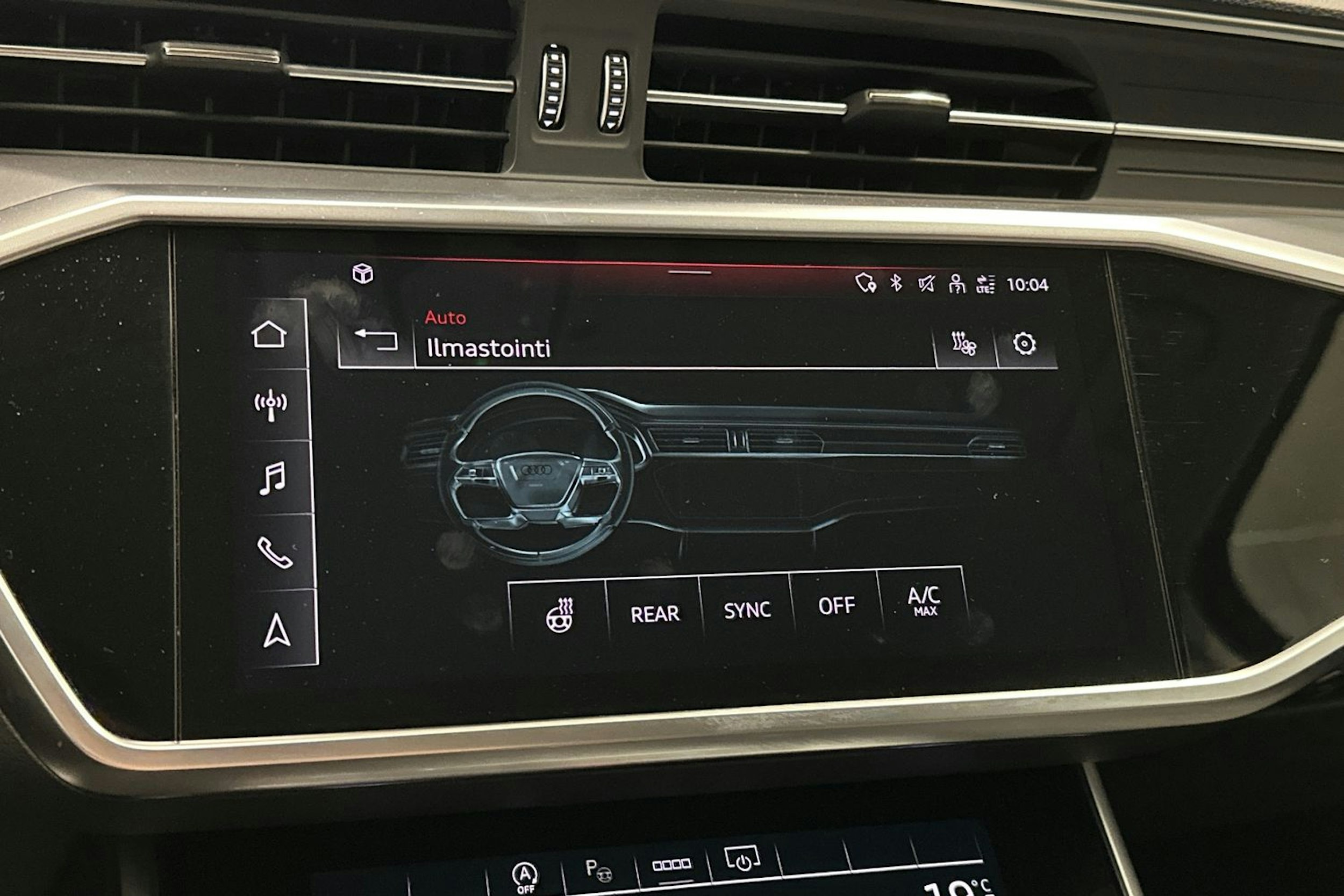 musta Audi A6 2022 kuva 30.