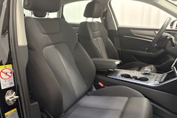 musta Audi A6 2022 kuva 14.