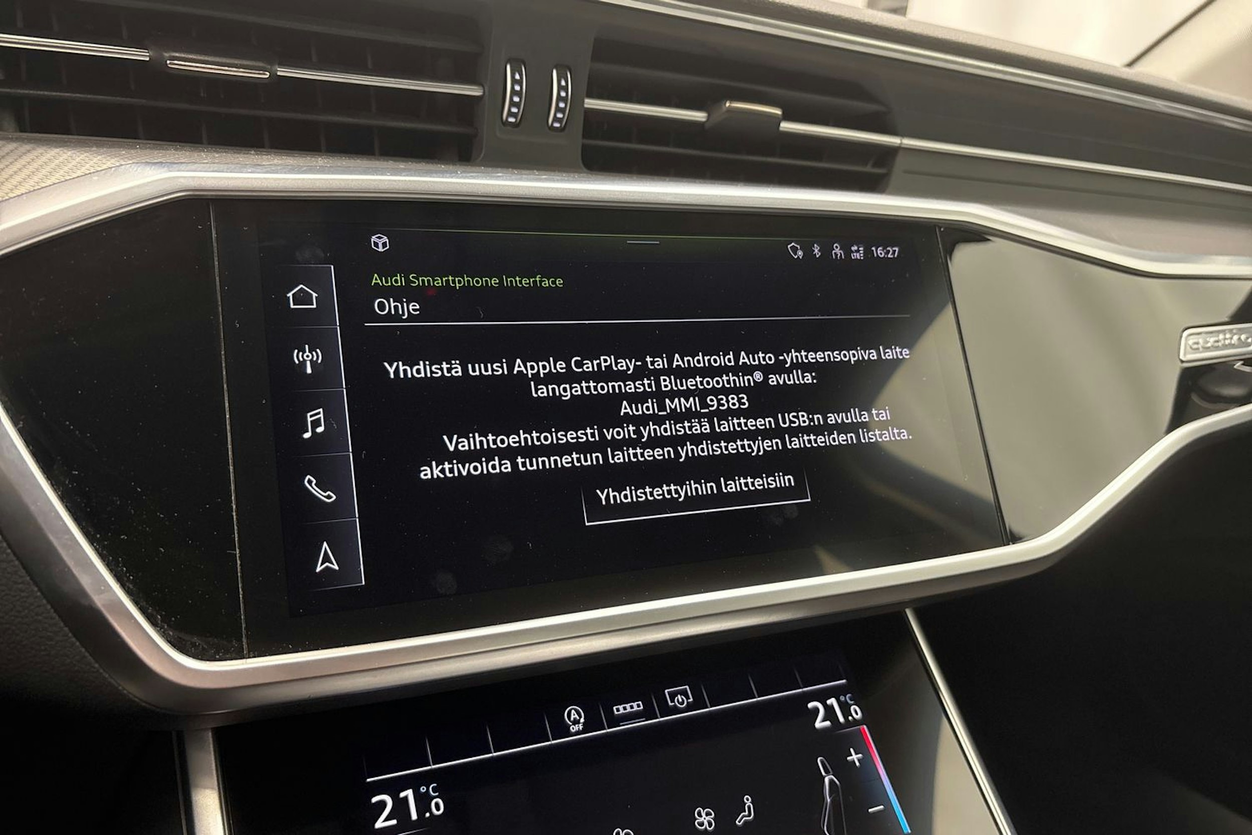 musta Audi A6 2022 kuva 22.