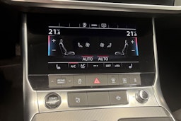 musta Audi A6 2022 kuva 24.