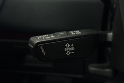 Musta Audi A6 2022 kuva 14.