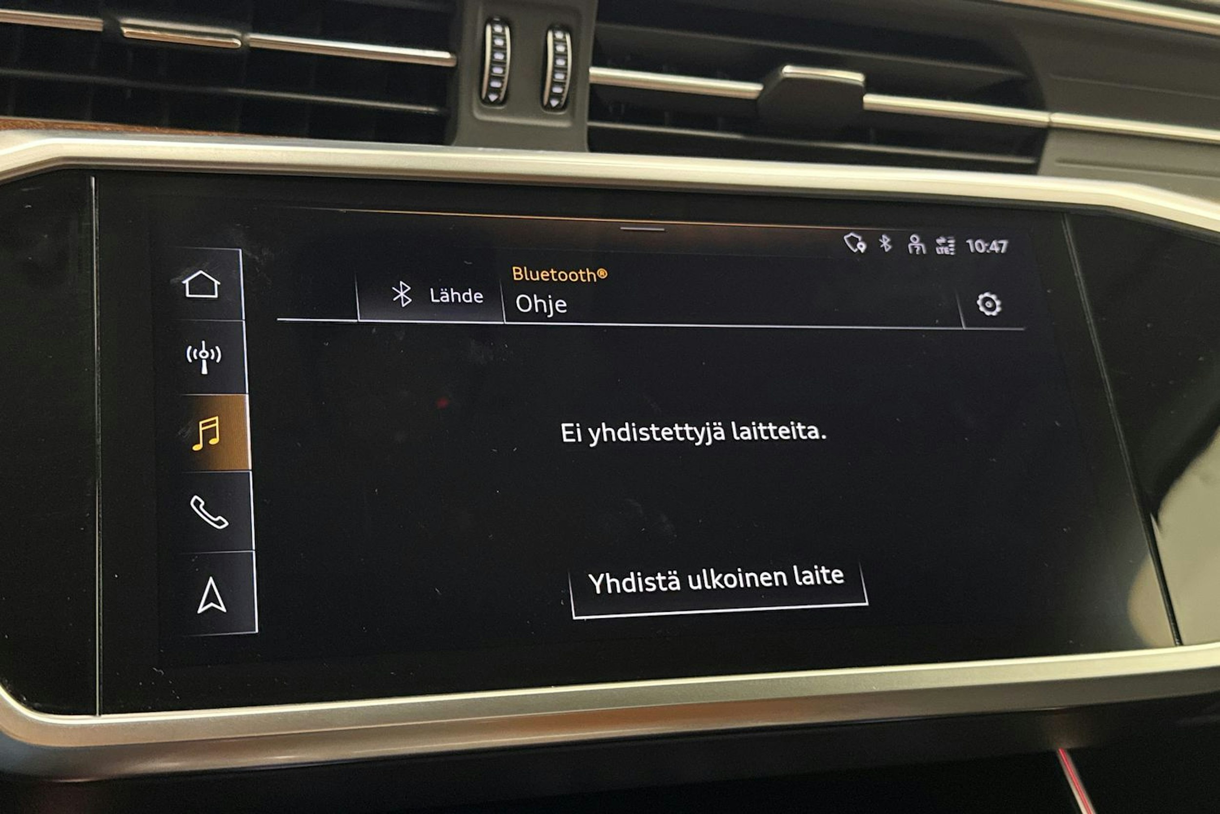 Musta Audi A6 2022 kuva 22.