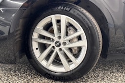 Musta Audi A6 2022 kuva 37.