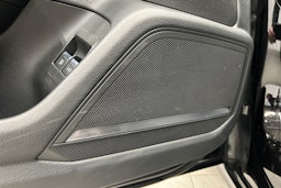 musta Audi A6 2022 kuva 18.