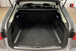 hopea Audi A6 2023 kuva 11.