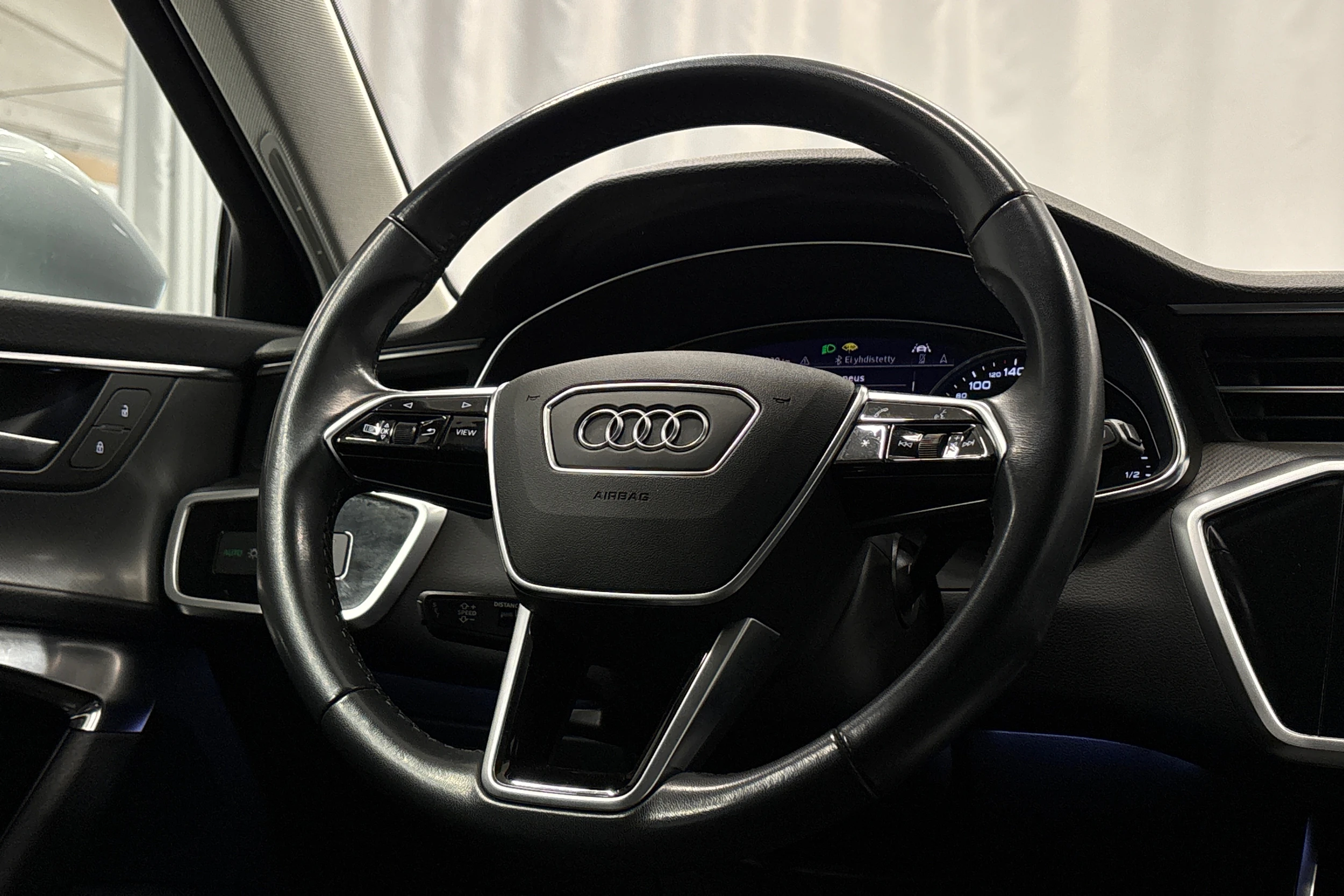 hopea Audi A6 2023 kuva 15.