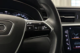 hopea Audi A6 2023 kuva 17.