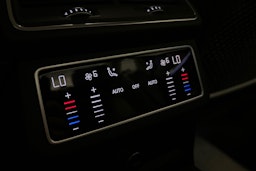 met. musta Audi A6 2023 kuva 13.