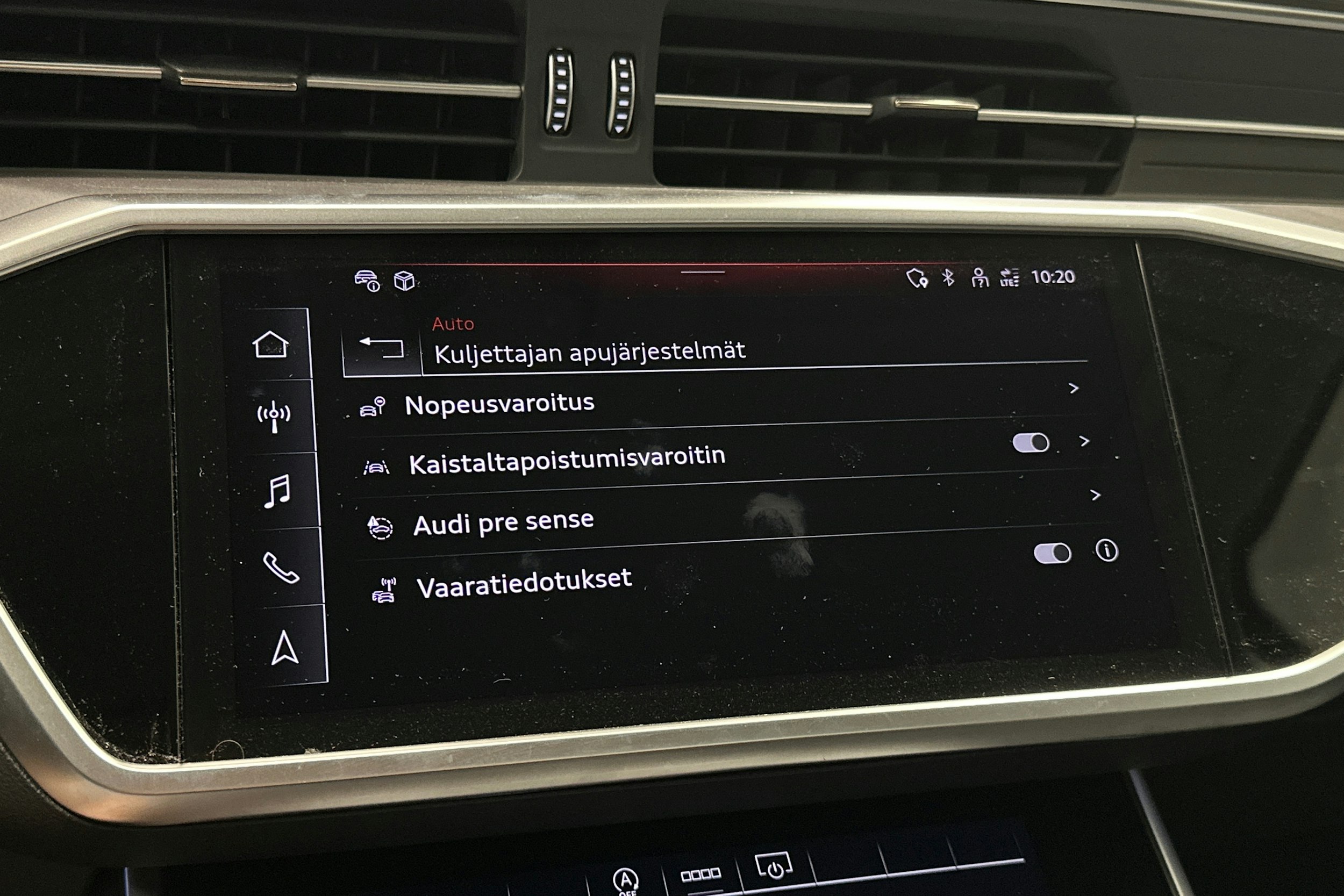 met. musta Audi A6 2023 kuva 24.