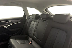 musta Audi A6 2023 kuva 8.